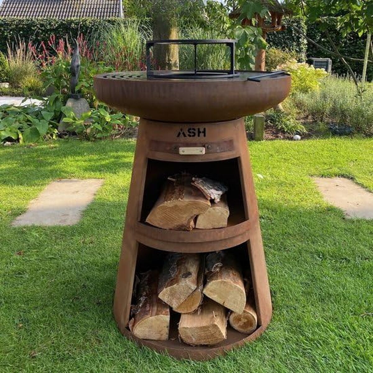 Test de la plancha BBQ : brasero en acier corten au style luxueux