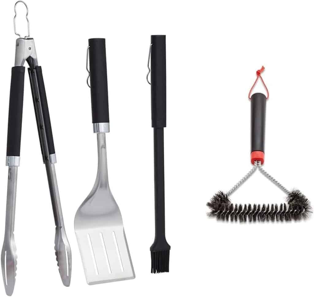 Test : weber kit d'ustensiles 3 pièces et brosse grill 12