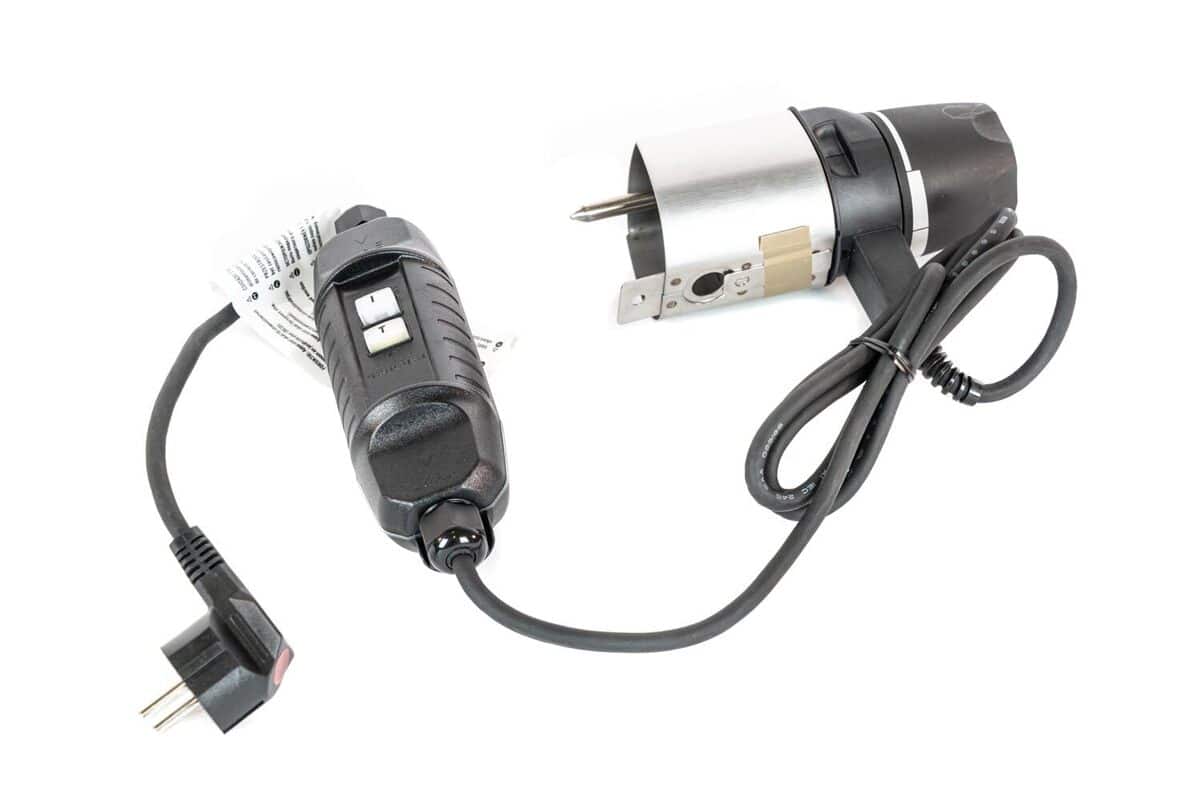 Test du thermostat Weber 65629 pour Q 1400 & 2400