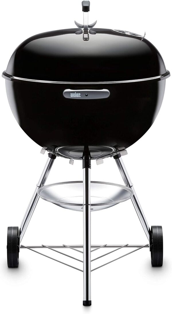 Weber Barbecue à charbon Bar-B-Kettle / Cuve et couvercle en acier émaillé, surface de cuisson de 57 cm, bac de récupération des cendres, trépied et roues, noir/argent