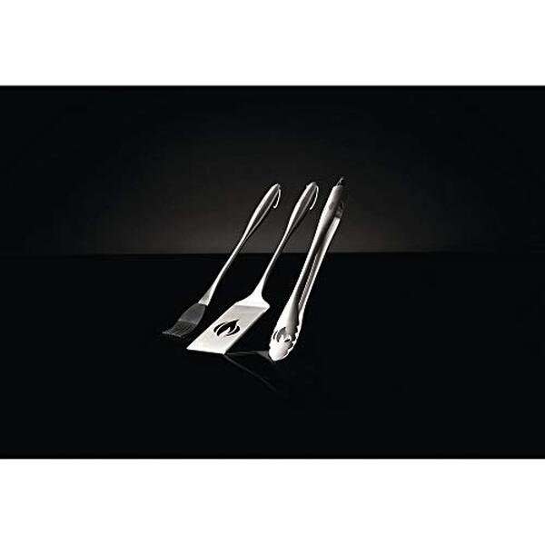 Découvrez notre analyse détaillée des performances et caractéristiques du kit d'outils Napoleon en acier inoxydable pour barbecue. Durabilité, design et utilisation au menu.