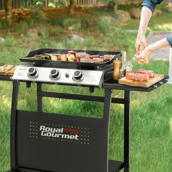 Découvrez notre test complet de la plancha à gaz 3 brûleurs 7, 5 kW Royal Gourmet : performance, design et praticité au rendez-vous pour vos barbecues réussis.